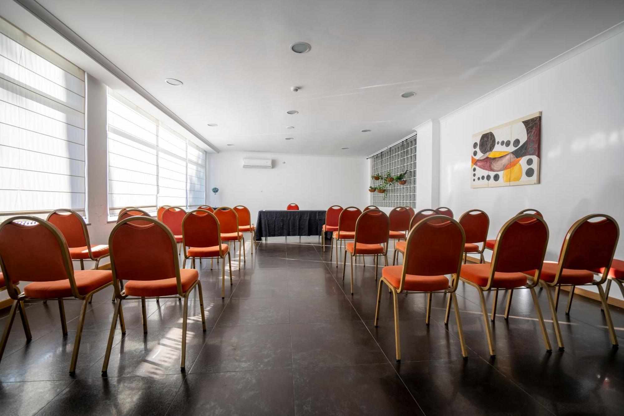 Hotel Onix Viseu Exterior photo