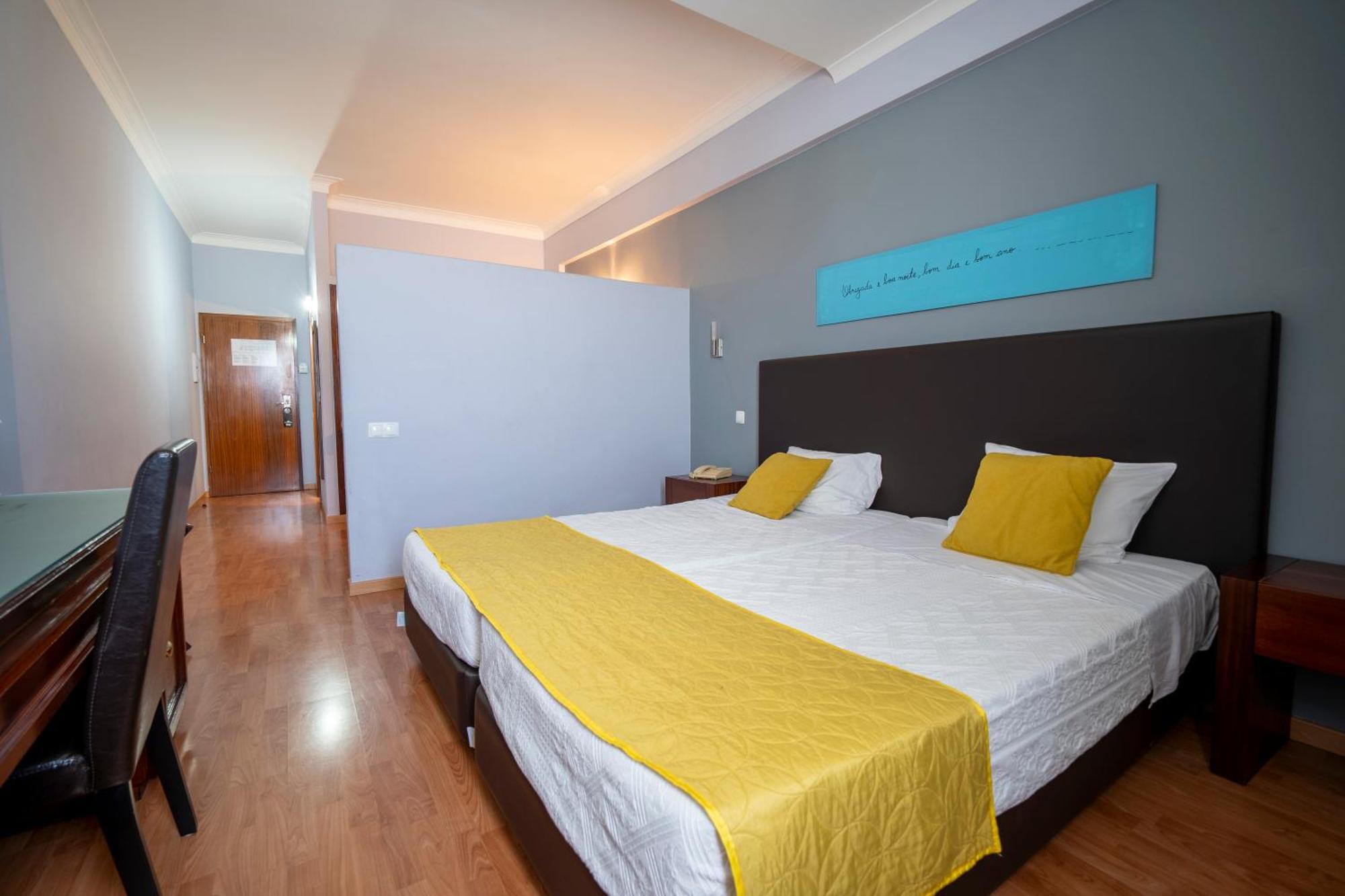 Hotel Onix Viseu Exterior photo